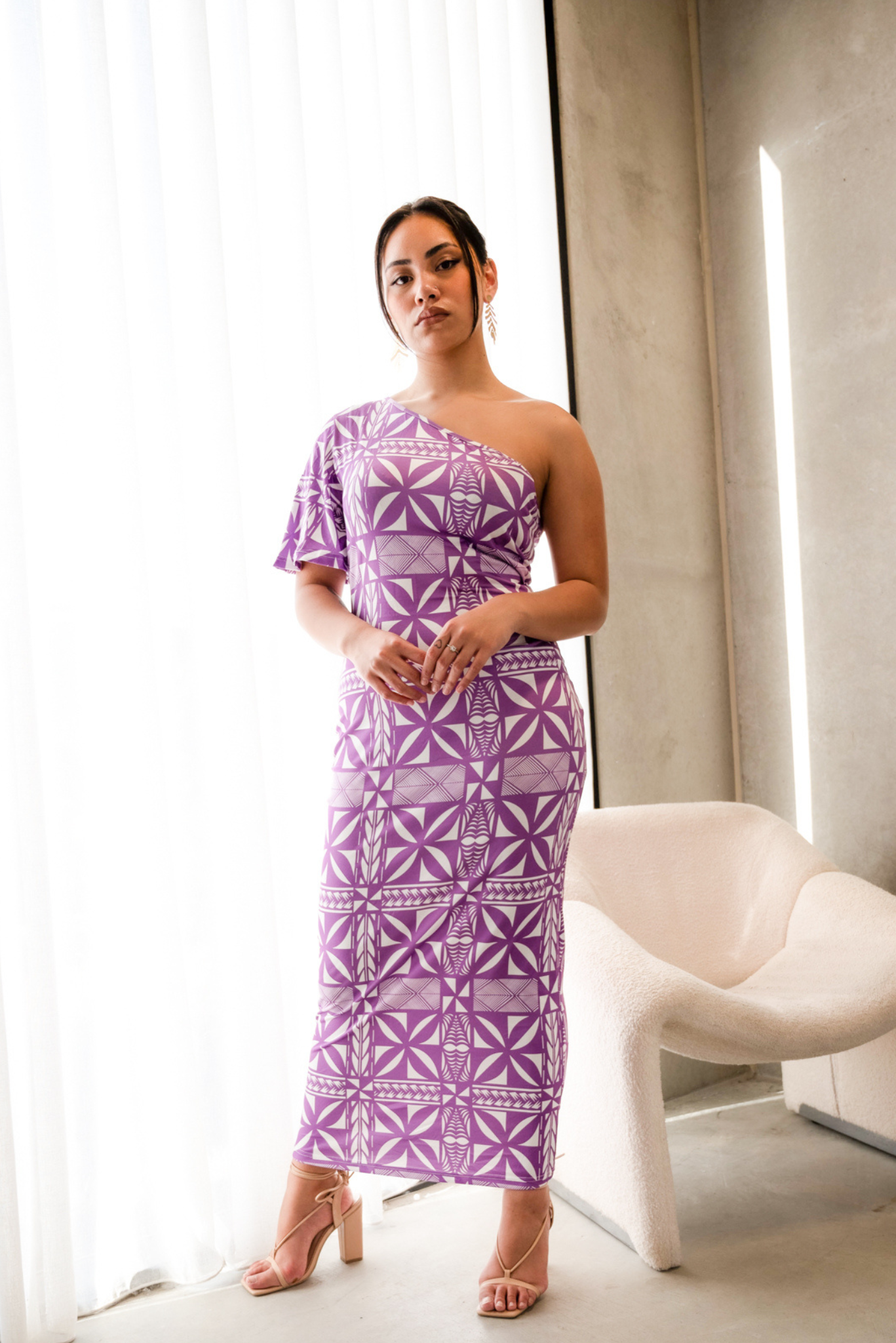 (PRE-ORDER) POEVAI DRESS - SHORT ONE SLEEVE MAXI DRESS - PURPLE AND WHITE