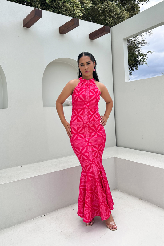 (PRE-ORDER) MATIE DRESS - HALTER FLARE MAXI LENGTH - FUCHSIA PINK