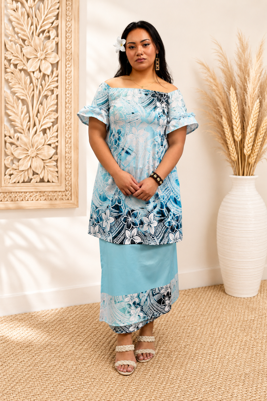 PULETASI - FLOWY FRILL SLEEVE TOP PULETASI - LIGHT BLUE & WHITE