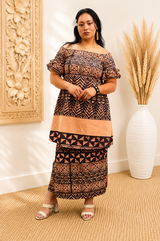 PULETASI - FLOWY FRILL SLEEVE TOP PULETASI - BROWN