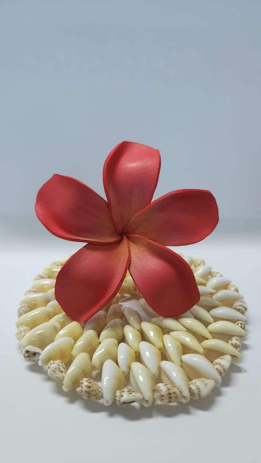 Red/faded yellow Frangipani Sei