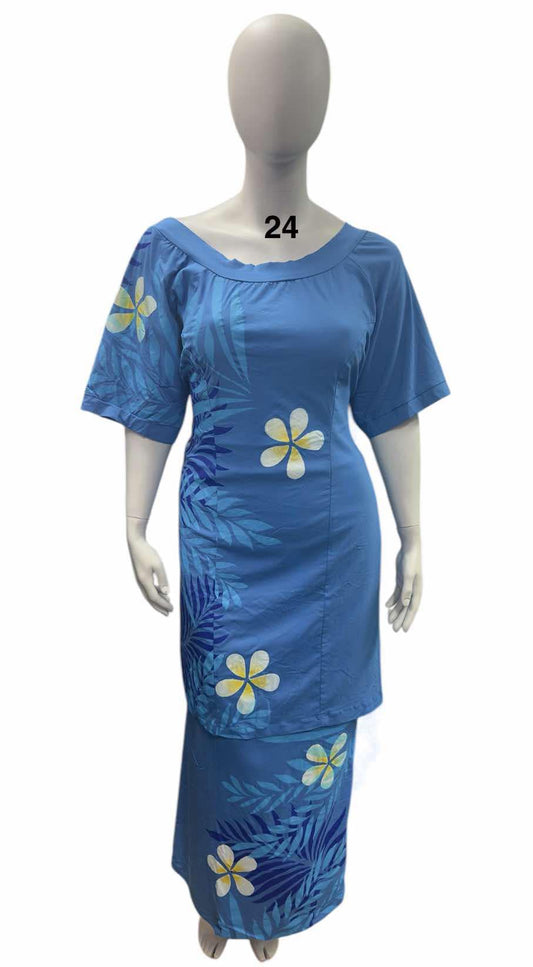 BLUE FLORAL ROUND NECK PULETASI - SIZE 24
