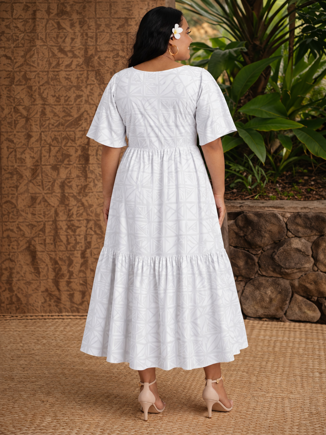 NERIDA DRESS - FLOWY DRESS - WHITE PATTERN