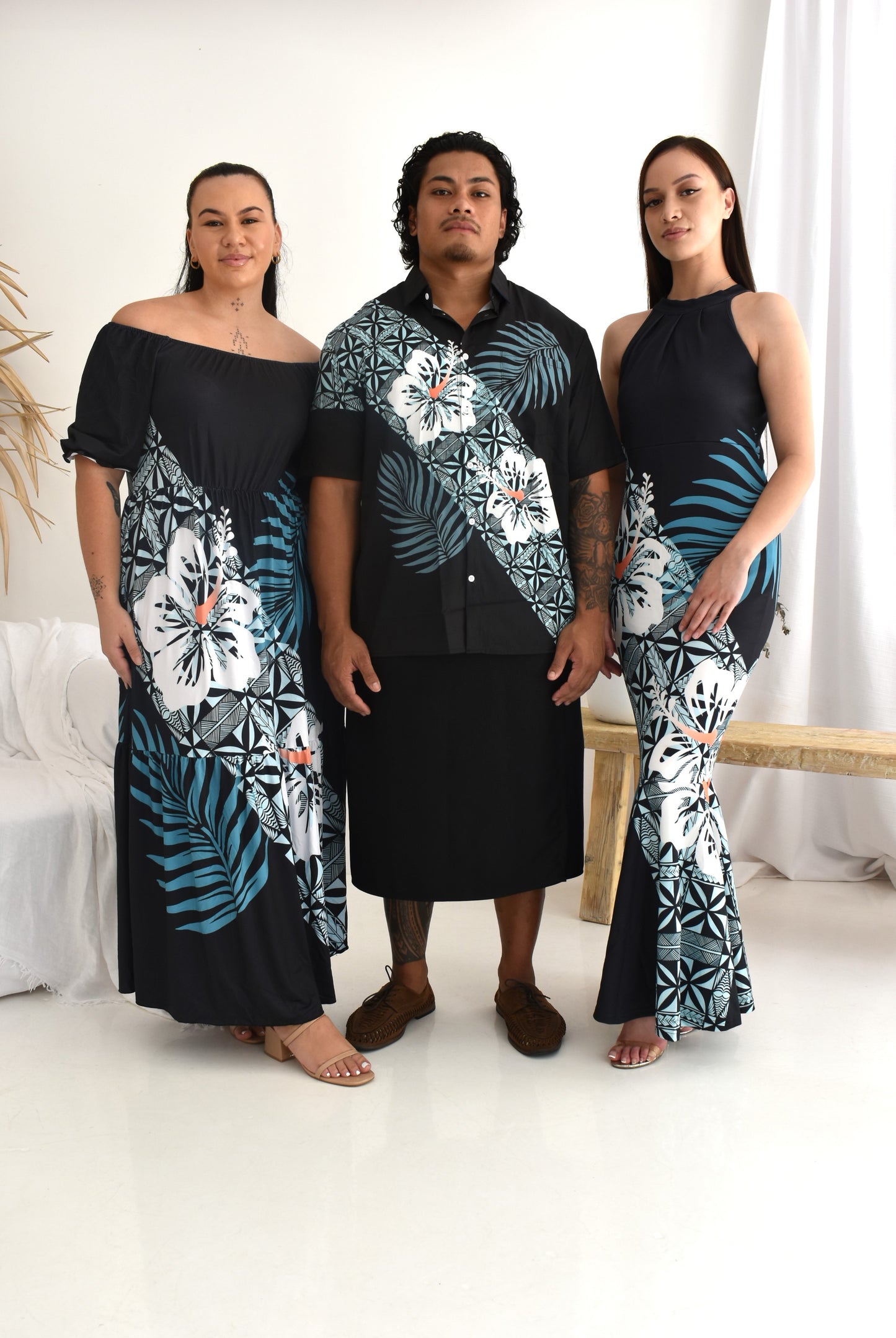 (PRE-ORDER) JASMINE FLOWY MAXI DRESS - BLACK & BLUE