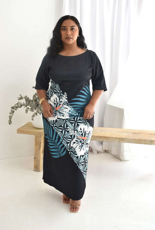 JASMINE PULETASI - TWO PIECE OUTFIT - BLACK & BLUE