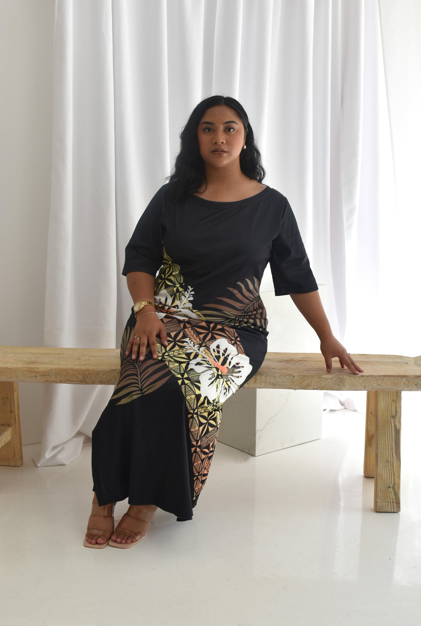 (PRE-ORDER) TANIA PULETASI - TWO PIECE OUTFIT - BLACK & GOLD