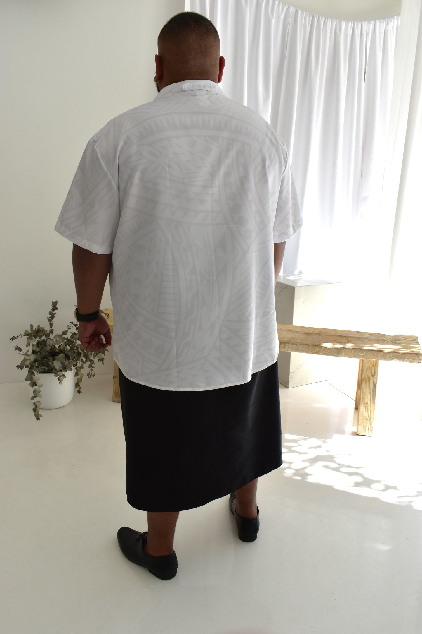 RICK MENS SHIRT - COLLARED BUTTON V NECK - WHITE