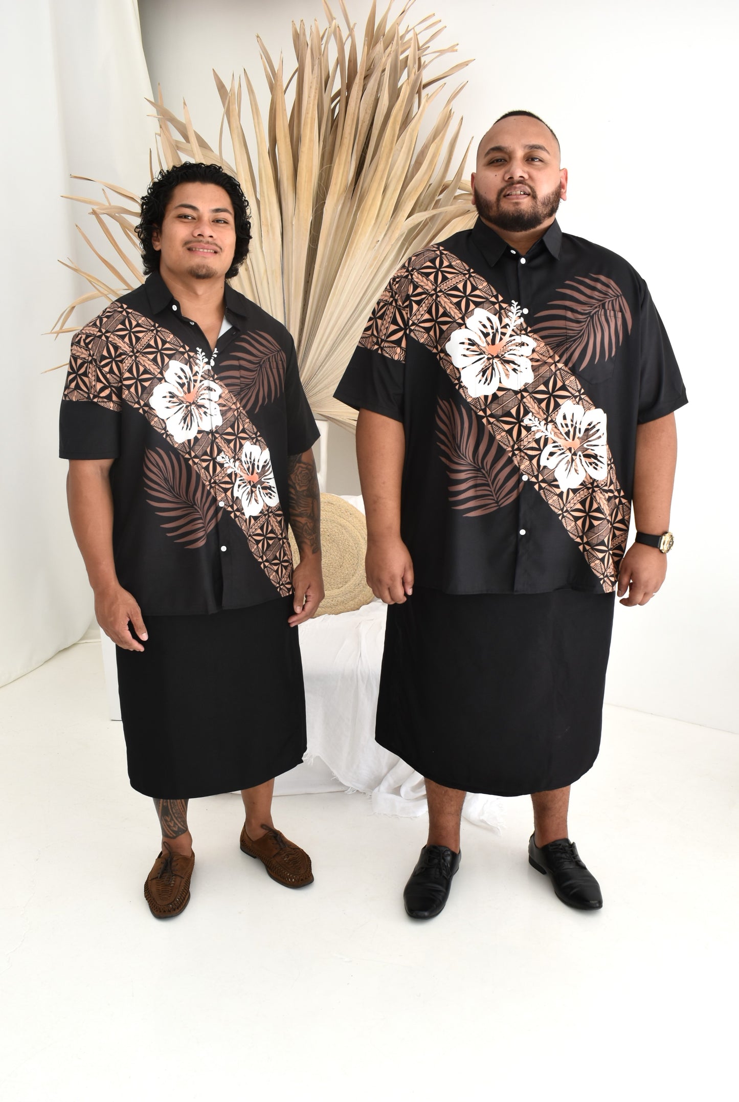 (PRE-ORDER) MENS SHIRT - COLLARED BUTTON UP - FLORAL BROWN & BLACK