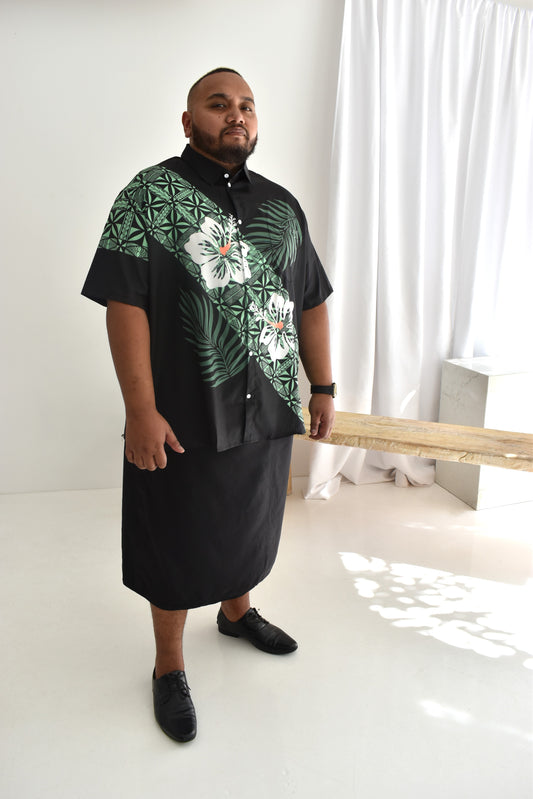 (PRE-ORDER) MENS SHIRT - COLLARED BUTTON UP - FLORAL GREEN & BLACK