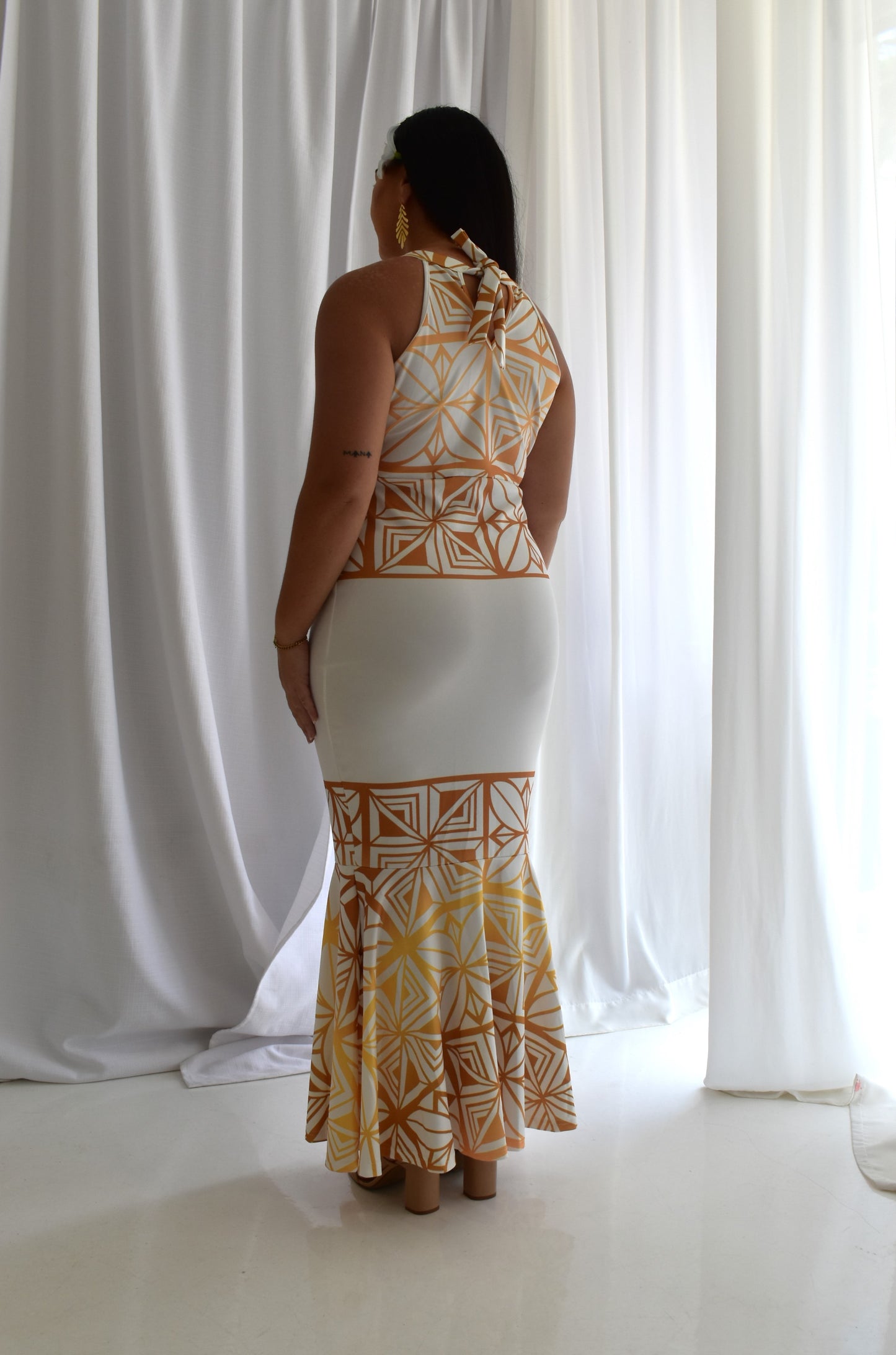 SISILIA DRESS - HALTER MAXI DRESS - GOLD & WHITE