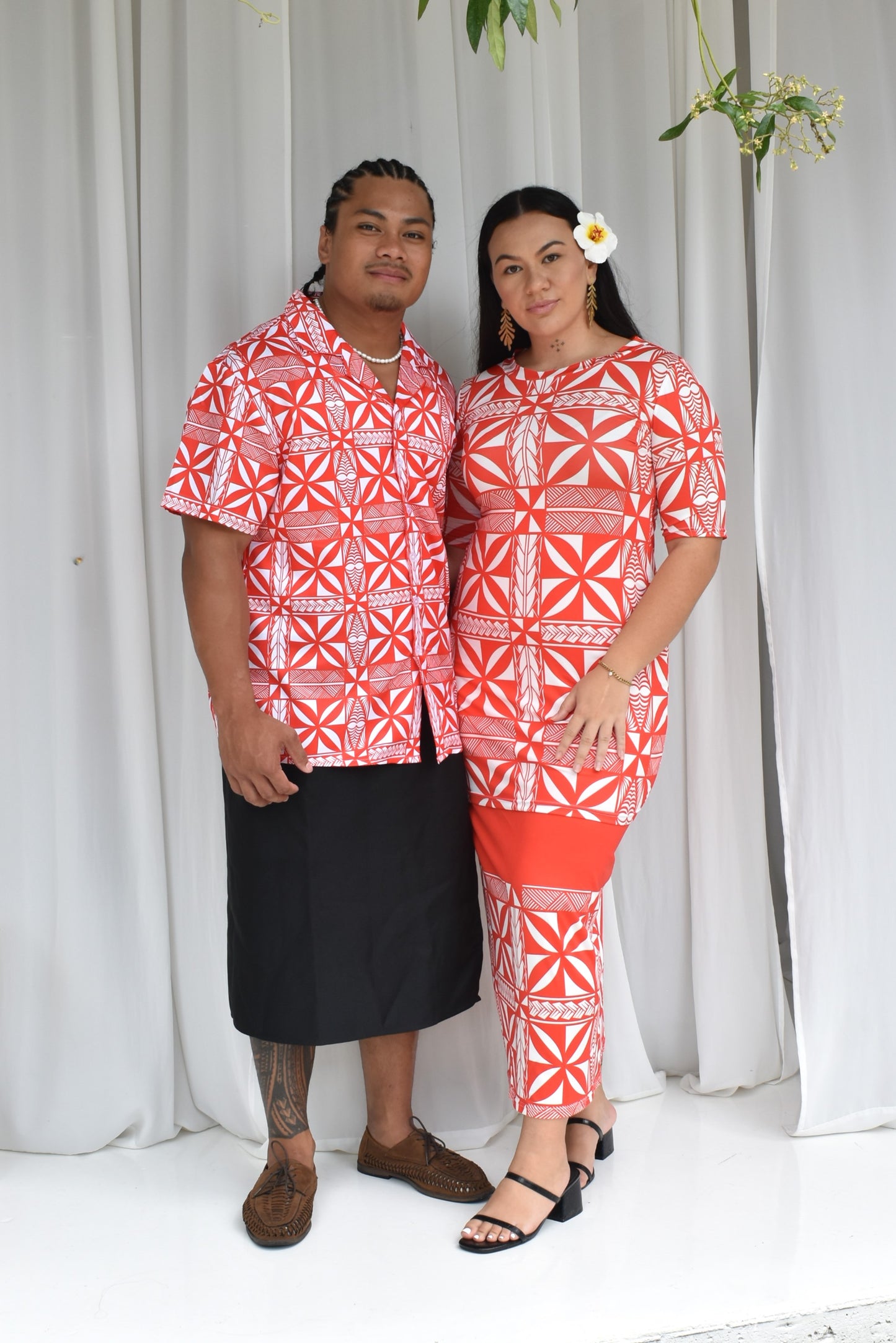 AUTE PULETASI DRESS - RED AND WHITE
