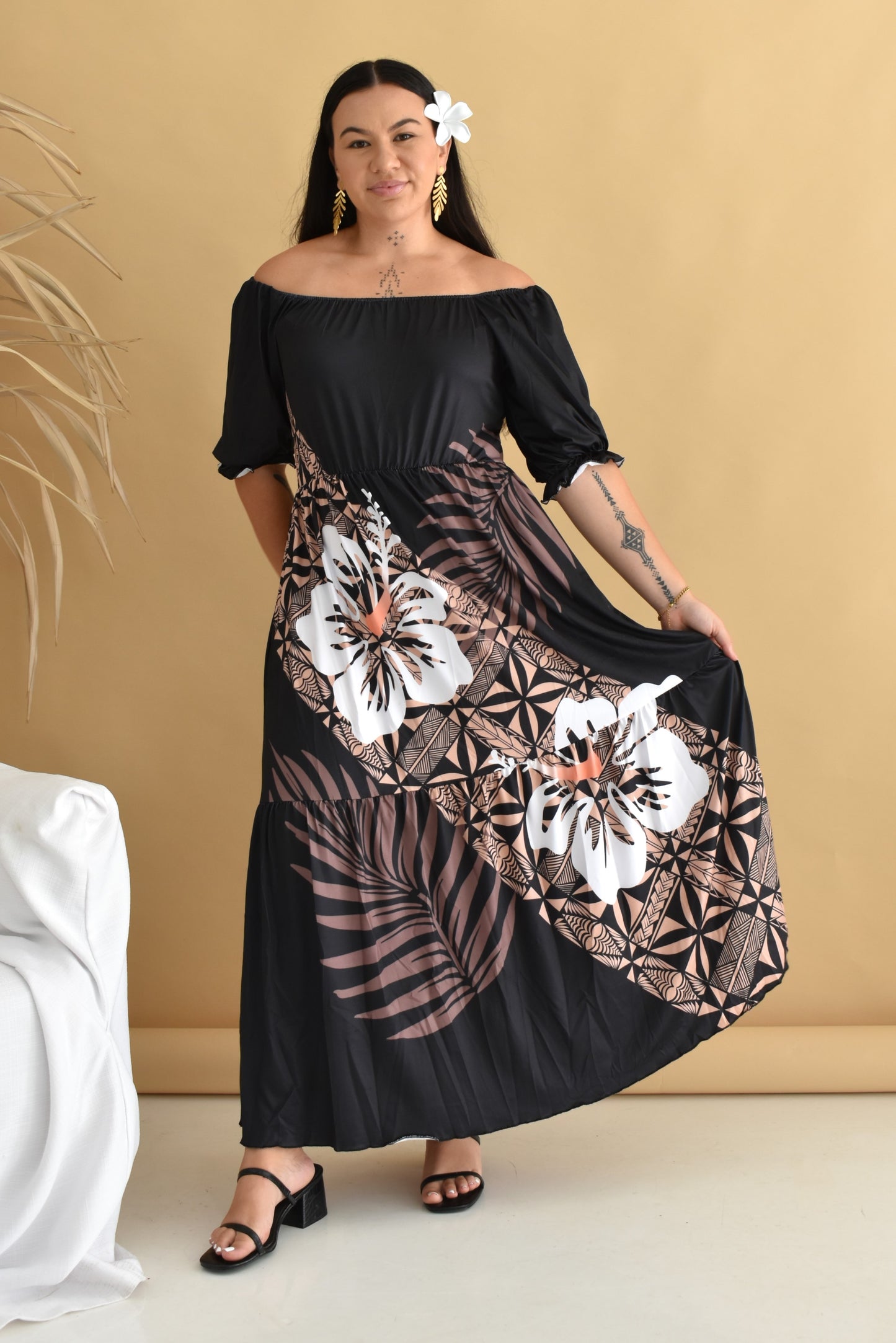 (PRE-ORDER) FLOWY MAXI DRESS - BLACK & BROWN