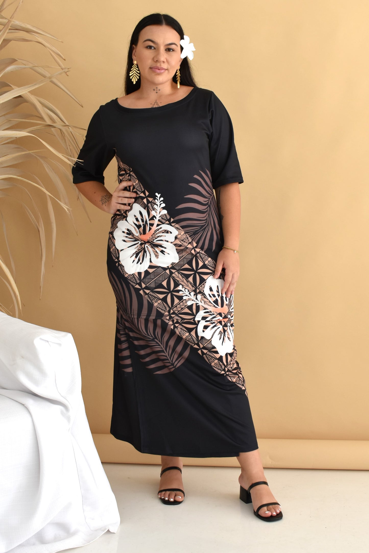 (PRE-ORDER) PULETASI - TWO PIECE OUTFIT - BLACK & BROWN