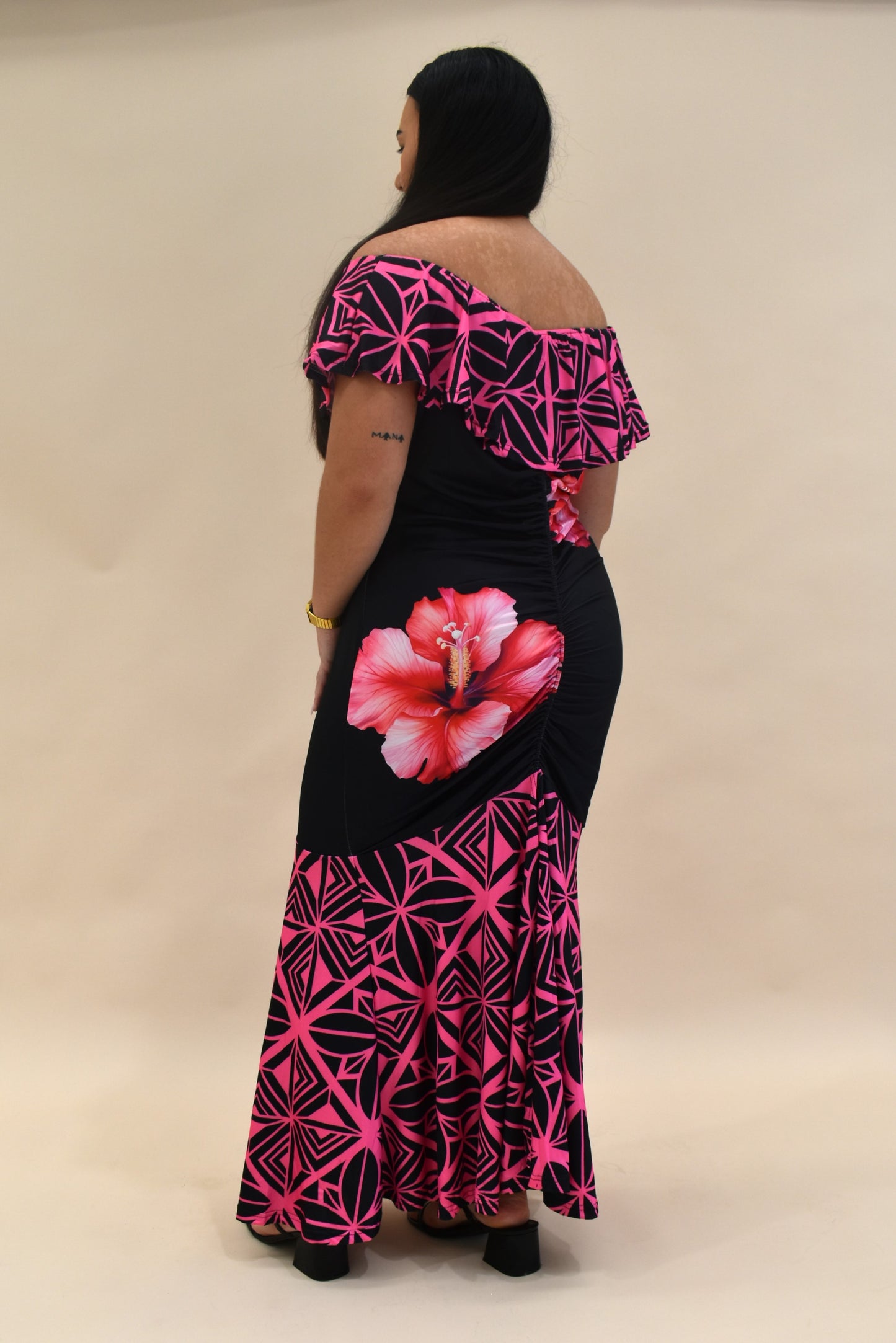 (PRE-ORDER) PINK TIARE - FRILL RUCHED MERMAID DRESS - PINK & BLACK