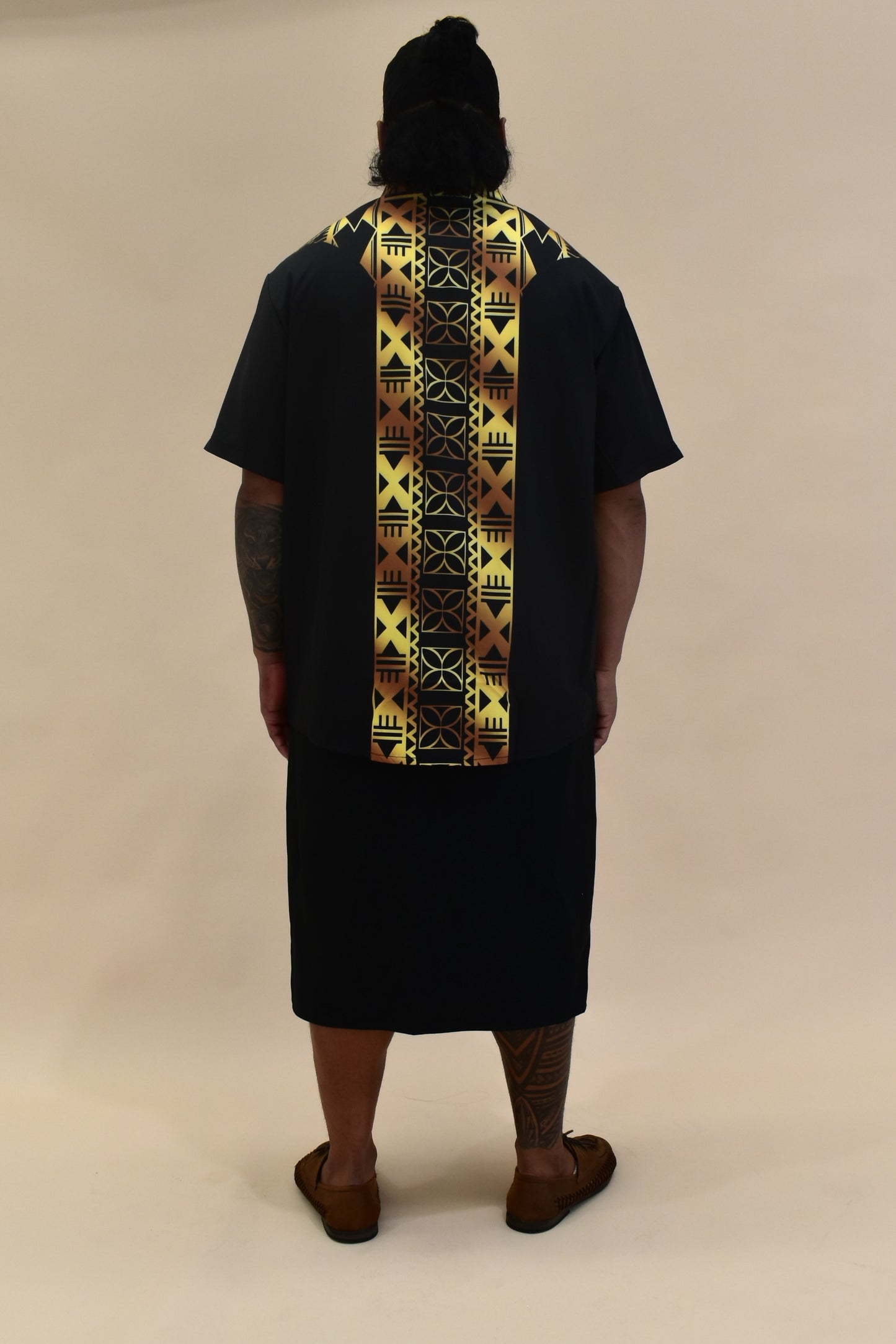 ESEKIA SHIRT - MENS SHIRT - COLLARED BUTTON UP - BLACK & GOLD