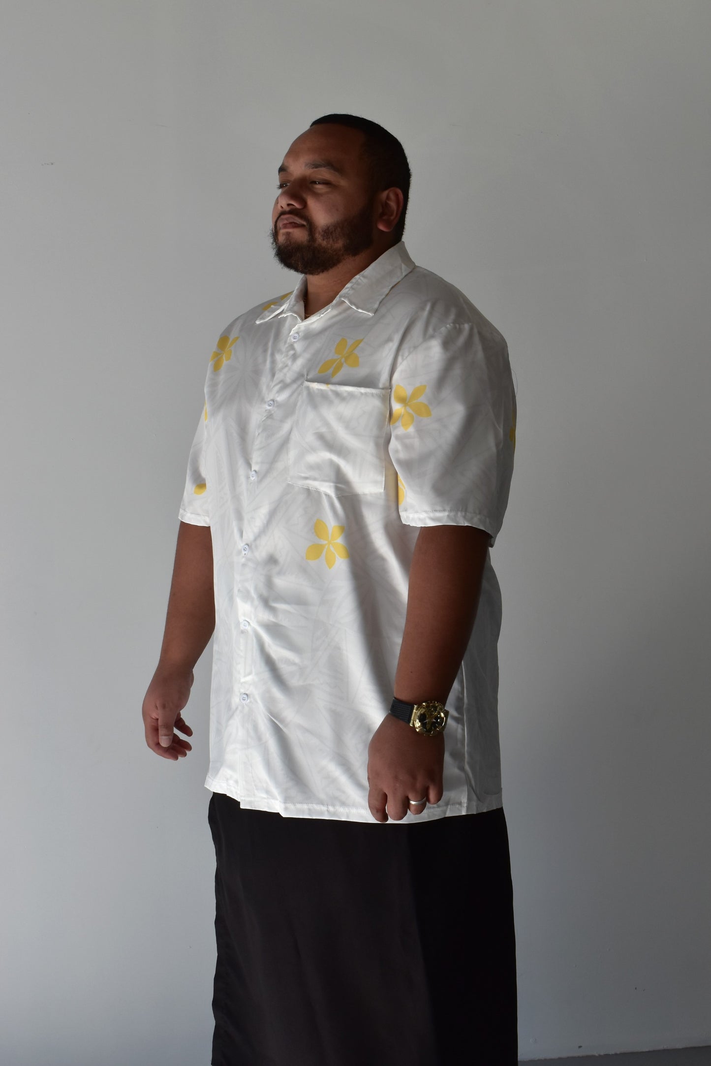 MINI TIARE - MENS BUTTON UP SHIRT - GOLD & WHITE