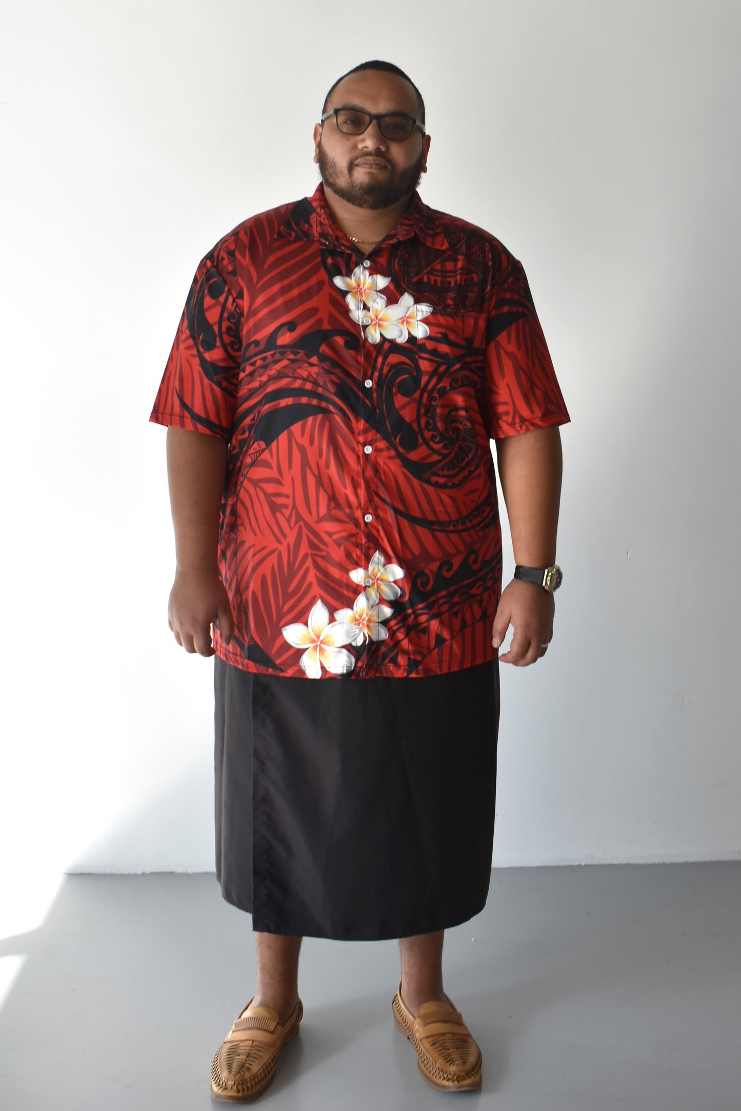 DAVID SHIRT - BUTTON UP WITH V-NECK - RED & BLACK