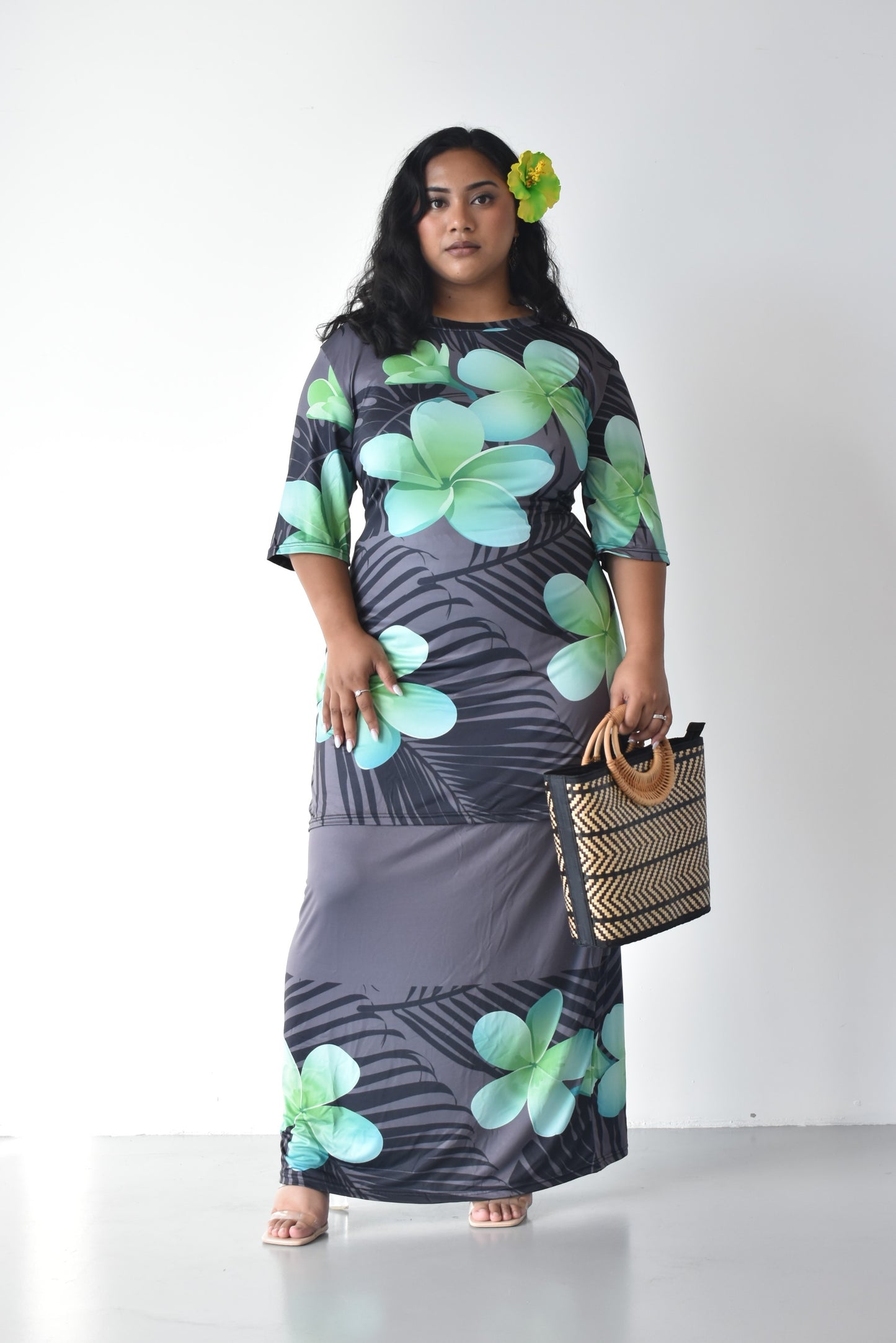 MONAH PULETASI DRESS - BLACK & GREEN