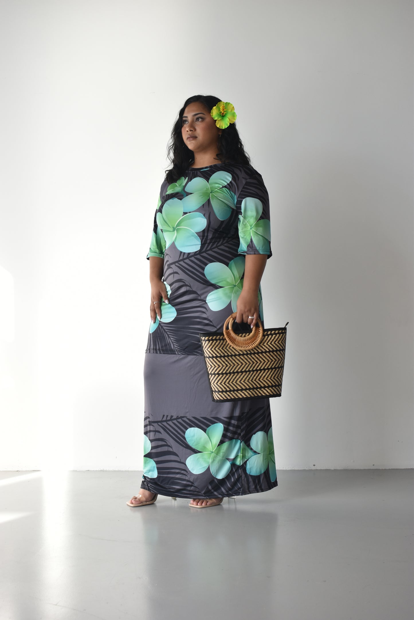 MONAH PULETASI DRESS - BLACK & GREEN
