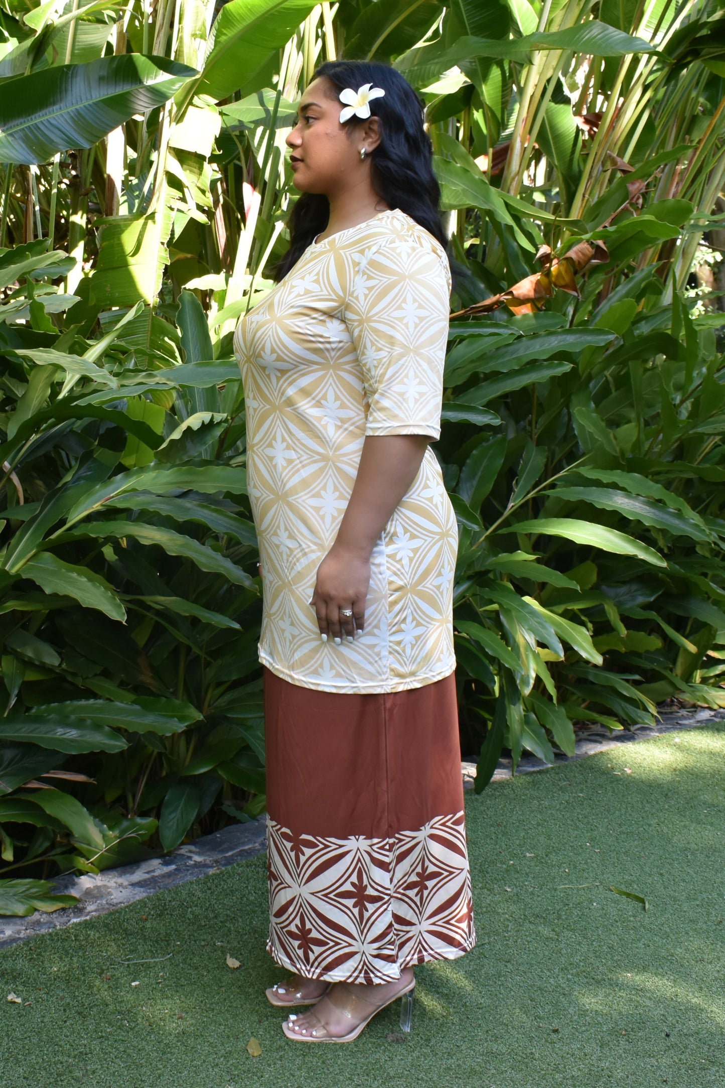 MEILANI PULETASI DRESS - CREAM & BROWN