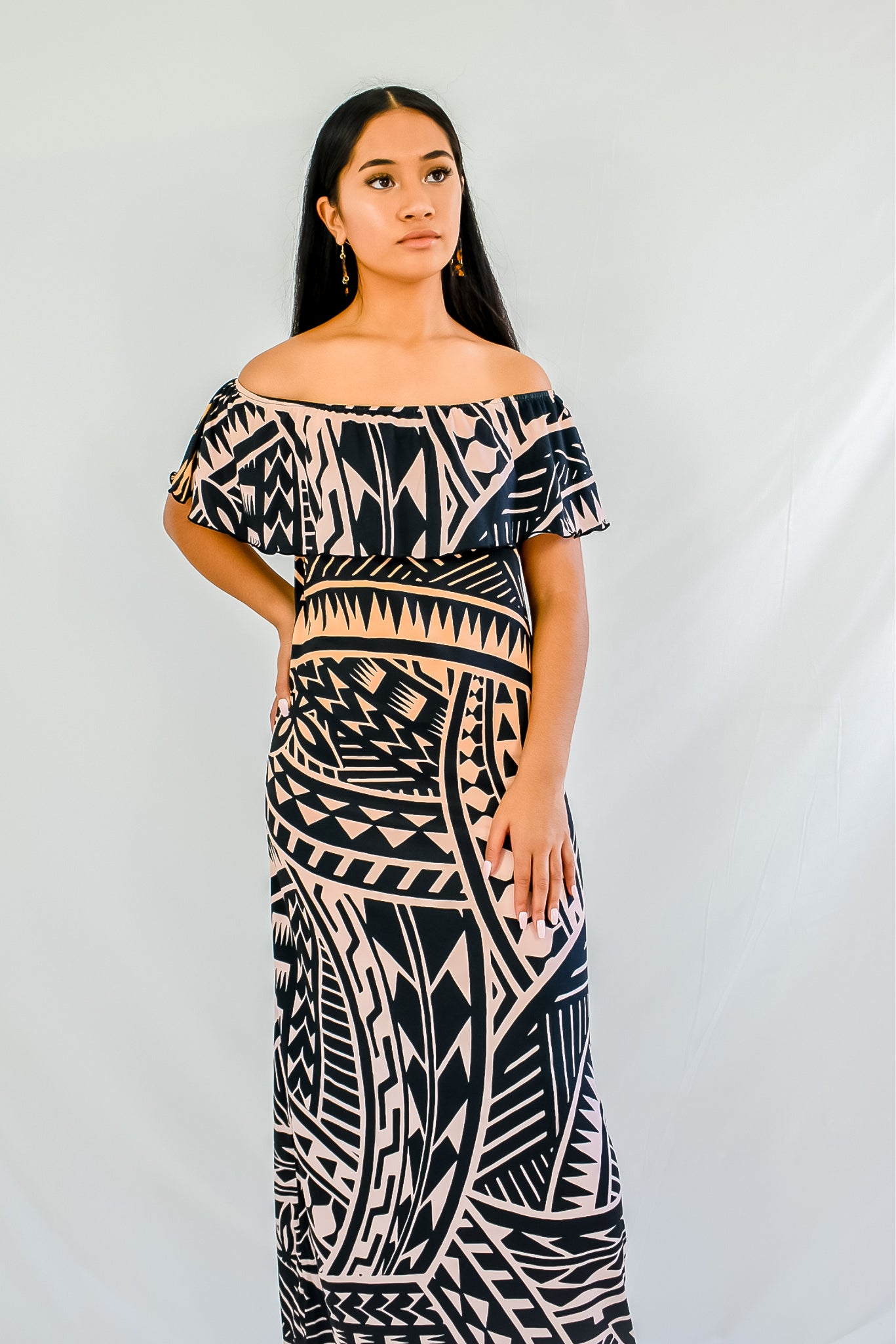 RIMA DRESS - OFF SHOULDER FRILL DESIGN - OMBRE GOLD AND BLACK