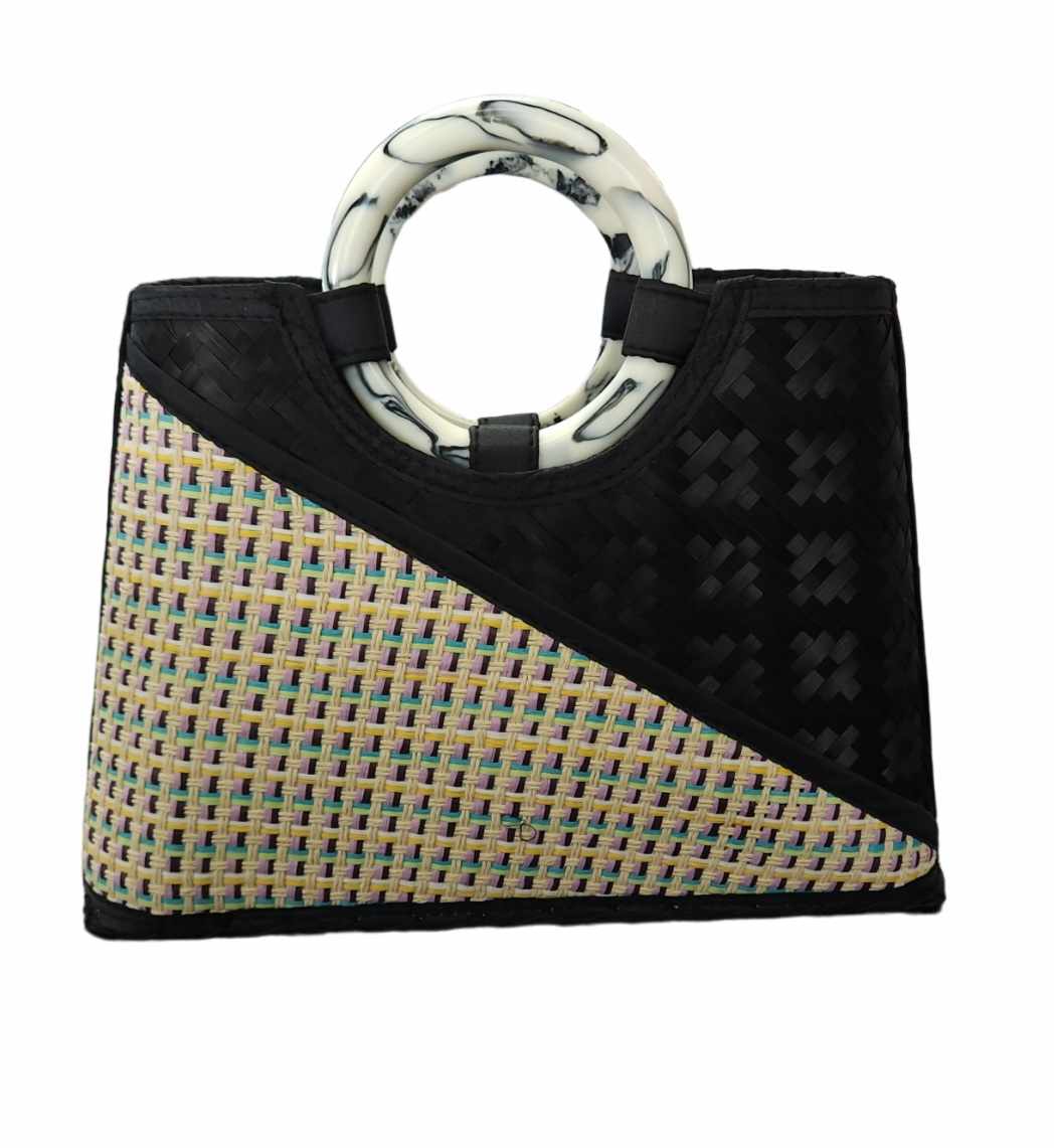ISLAND INSPIRED WOVEN MAT BAG WITH BLACK INTERIOR - ISLAND STYLE
