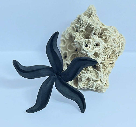 Black Flower Sei