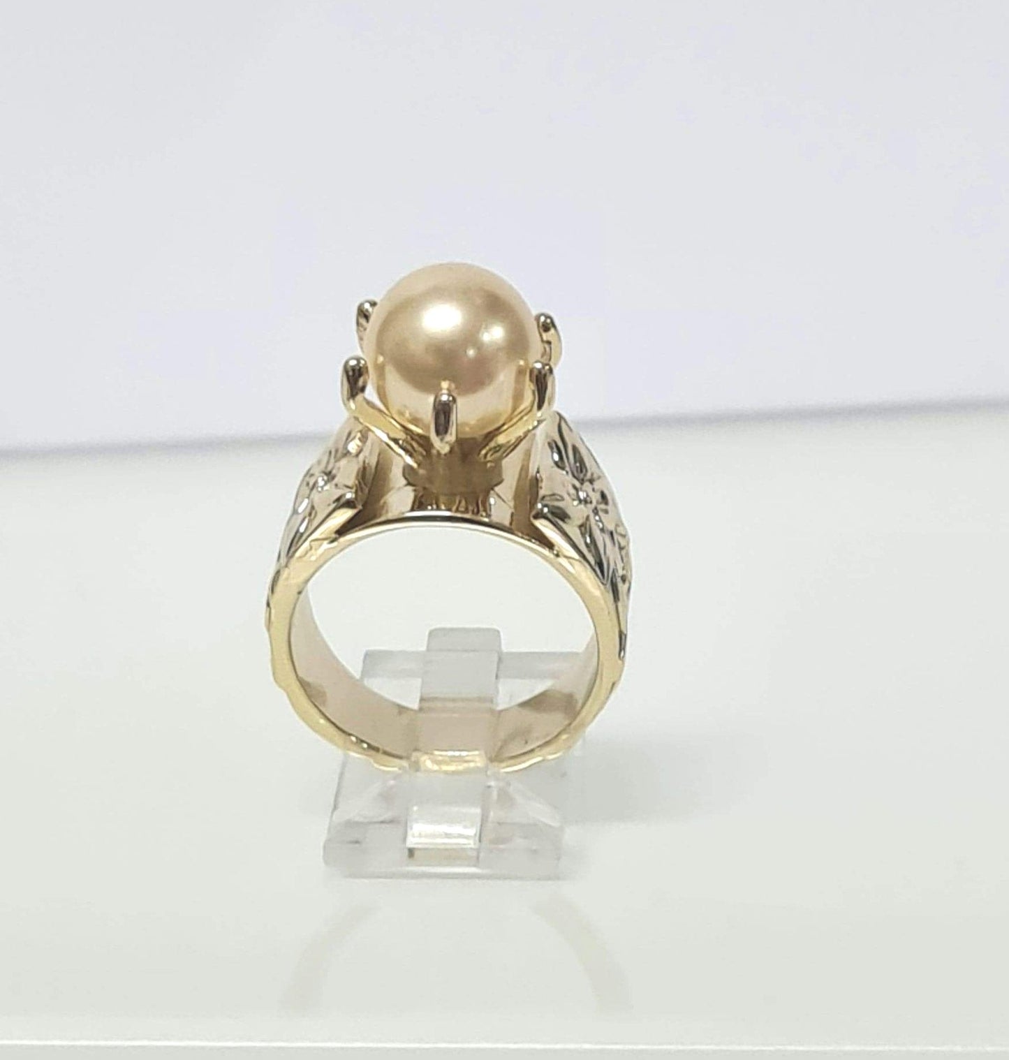 Crown pearl Ring with Customised Colour Selection