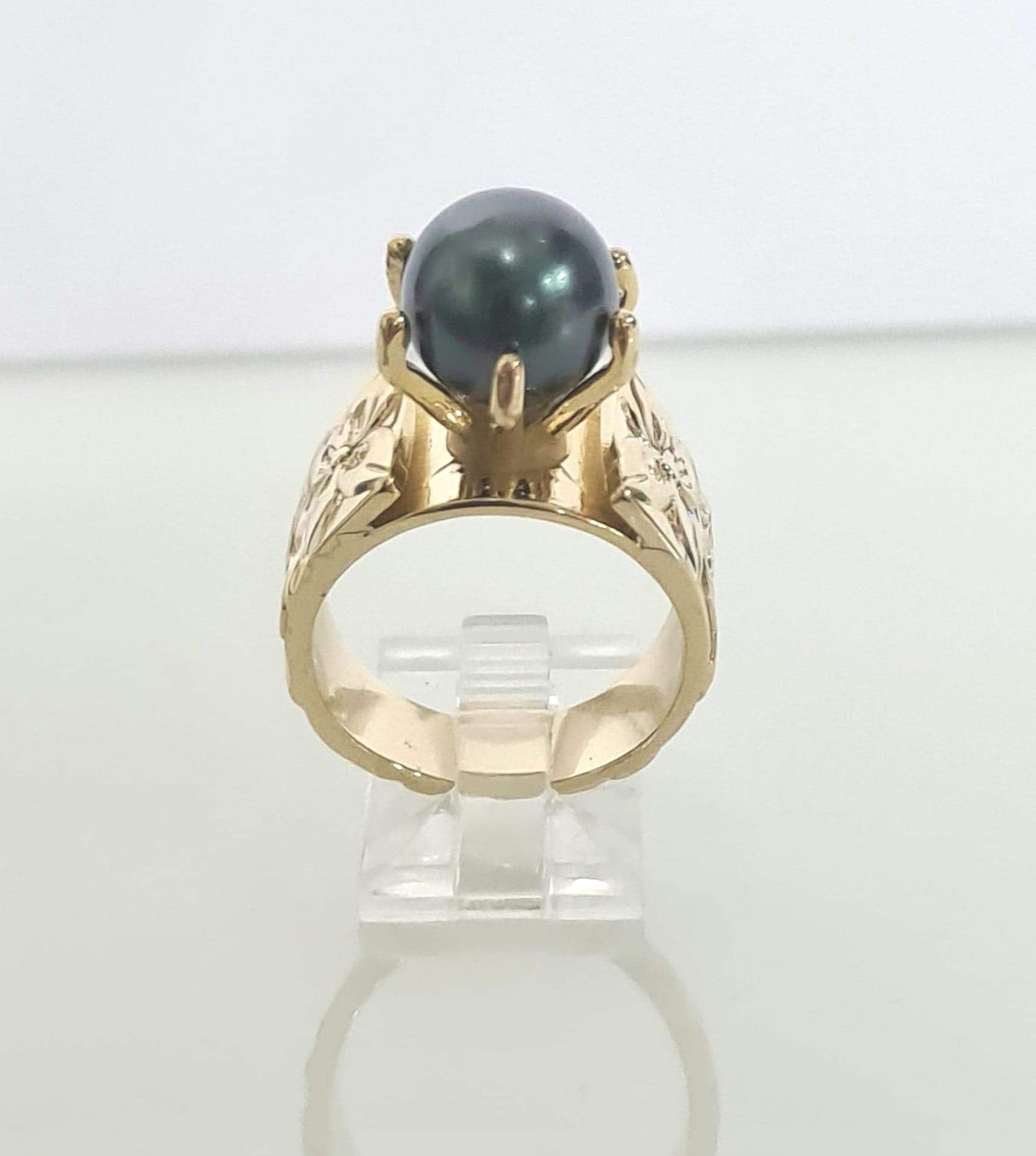Crown pearl Ring with Customised Colour Selection