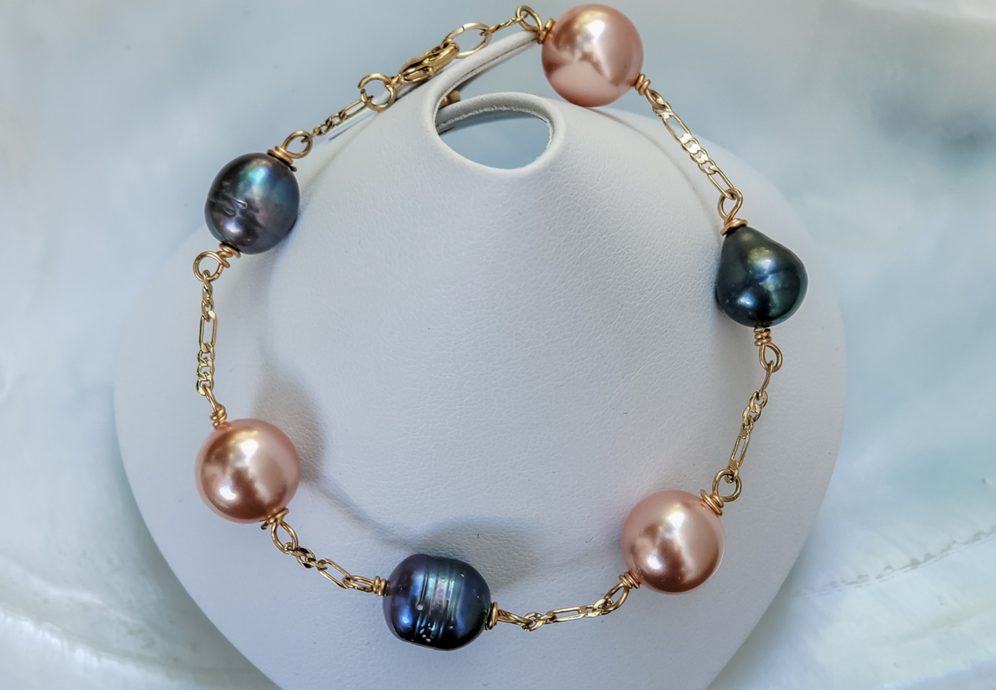 LAYLANI - Tahitian Pearl x Pink Swarovski Pearl Bracelet