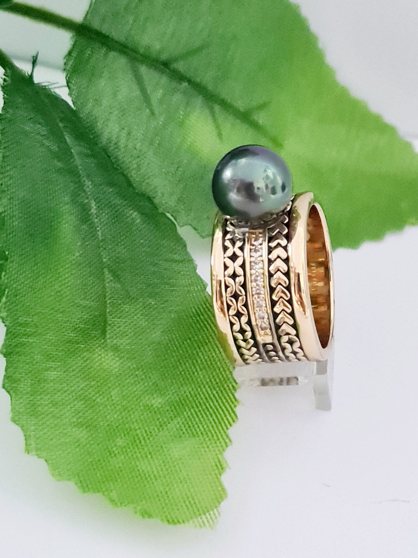 Aloha Tribal Authentic Tahitian Pearl Ring