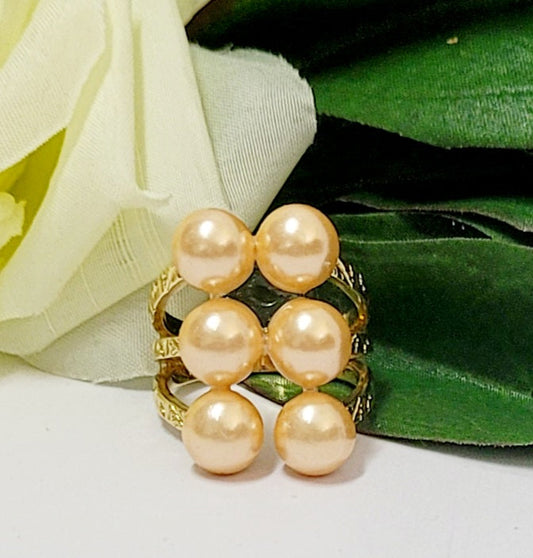 Lilliana #1 - Blush Pink Premium Swarovski 6 Pearl Ring