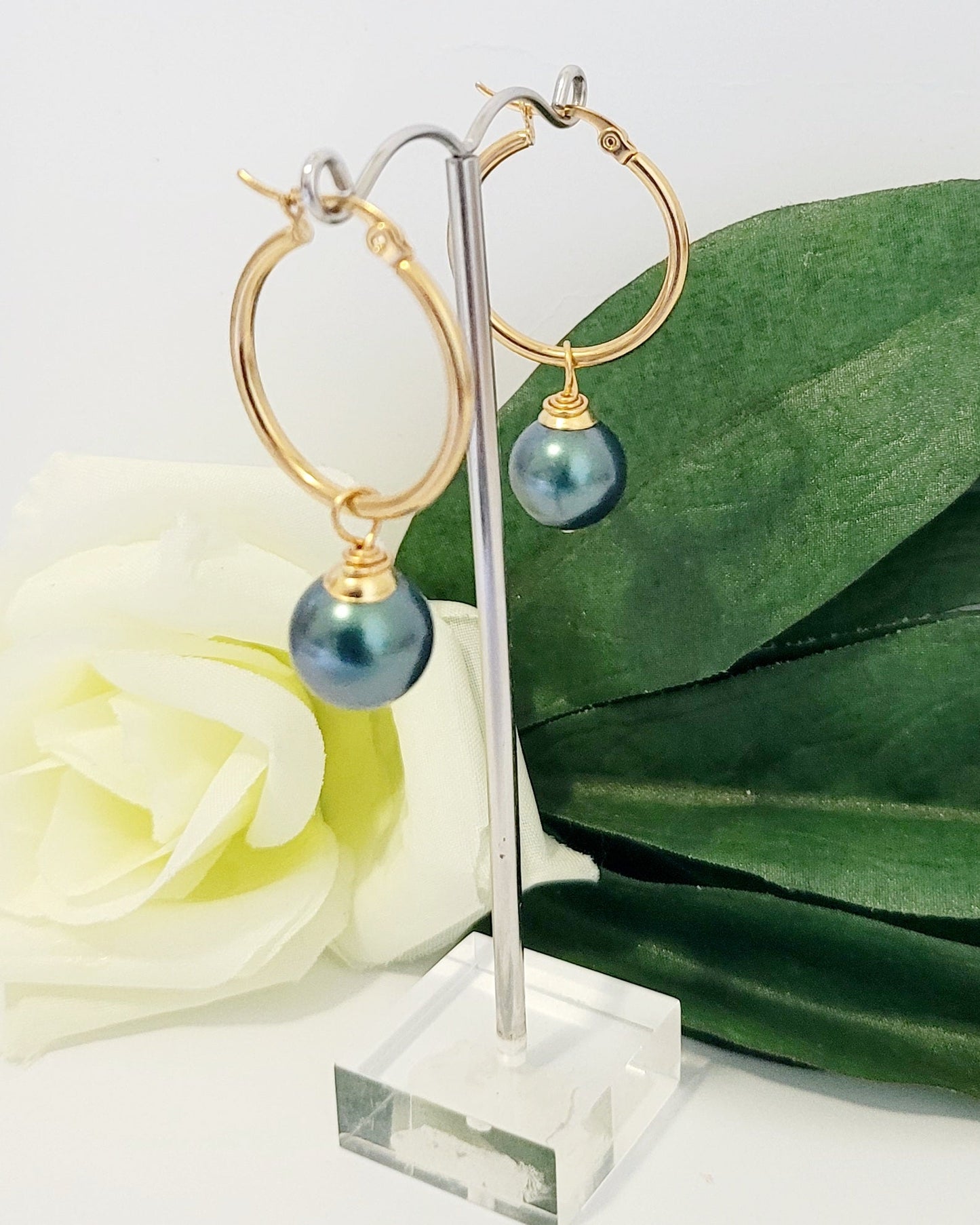 MADELYN  - Green Tahitian tone Premium Swarovski Pearl Set