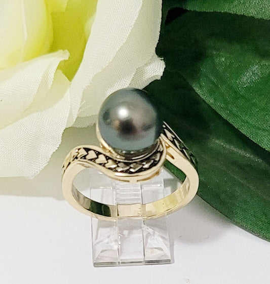 Hine #1 - AuthenticTahitian Pearl mounted on a Twisted Tribal Ring