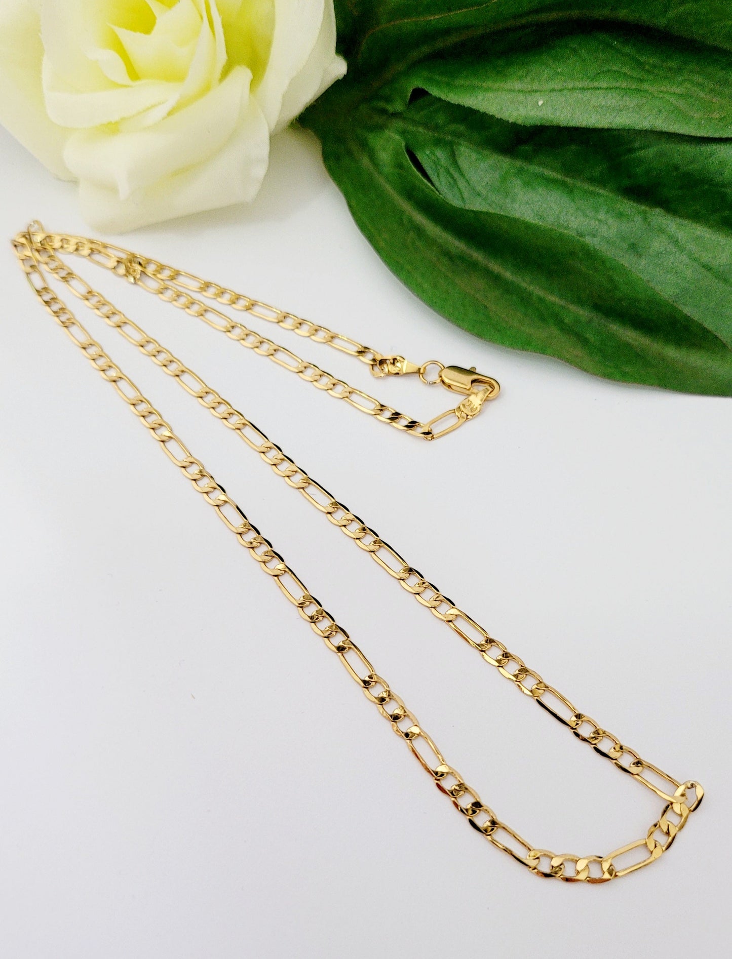 SEI ALOFA #7 - Engraved Drop Pendant With Light Gold Premium Swarovski Pearl Set