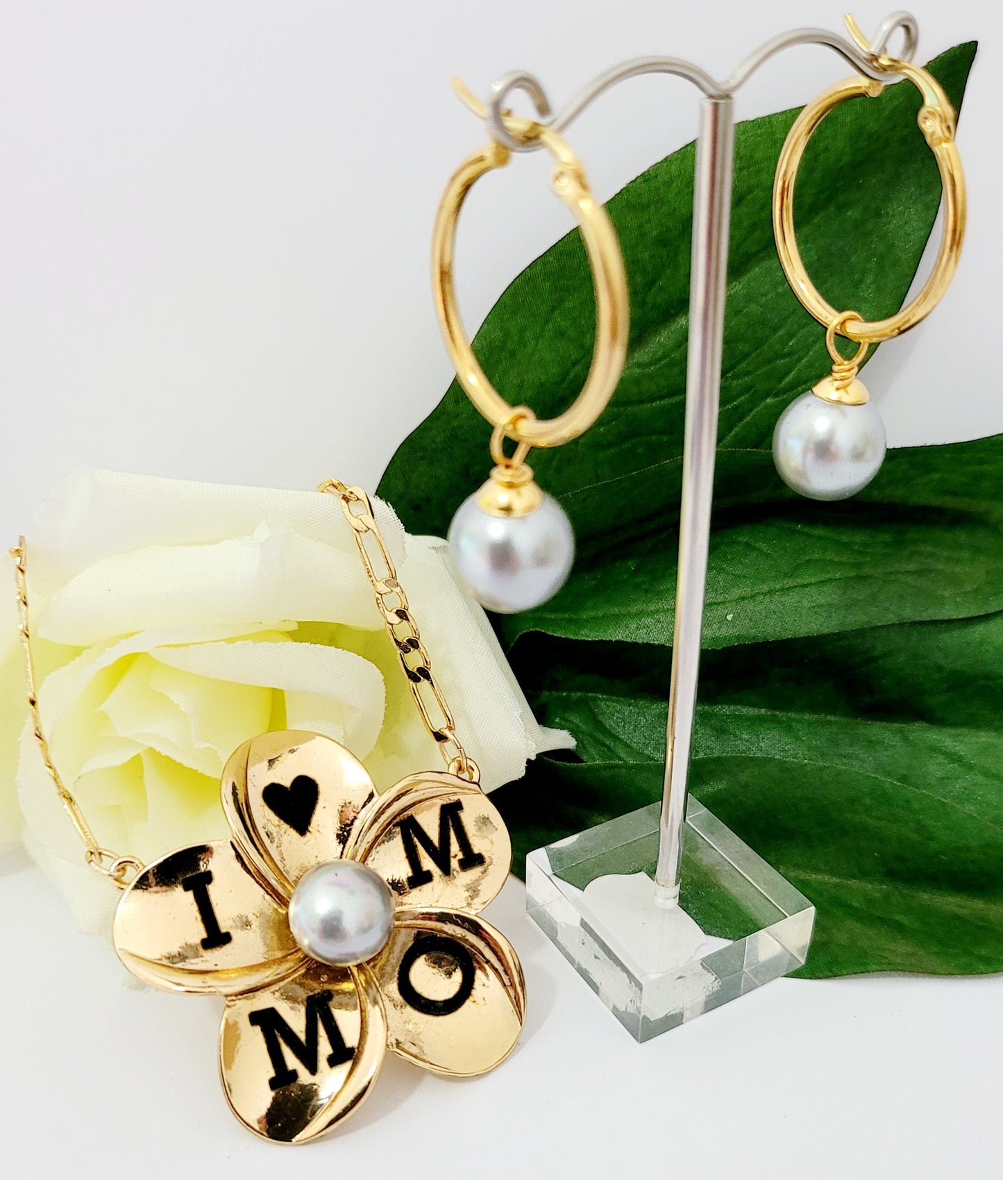 Plumeria Personalised Name Pendant Necklace comes with Earrings  (40mm x 10mm)