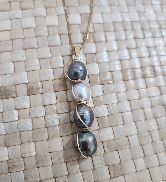 VEINA - 4 PEARLS CAGED DESIGN TAHITIAN PEARL NECKLACE - 14K GF