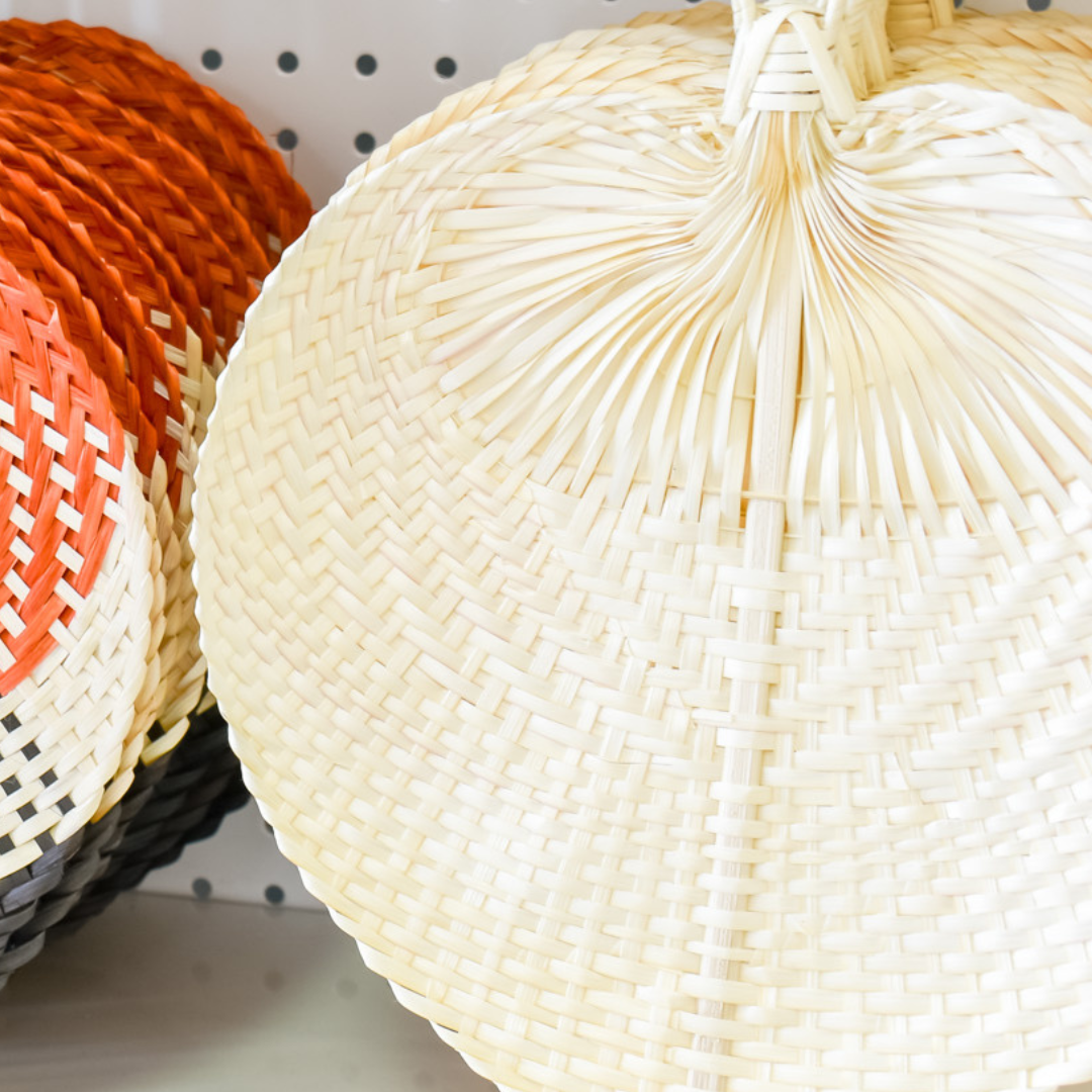 PLAIN WOVEN FAN - AVAILABLE IN SETS