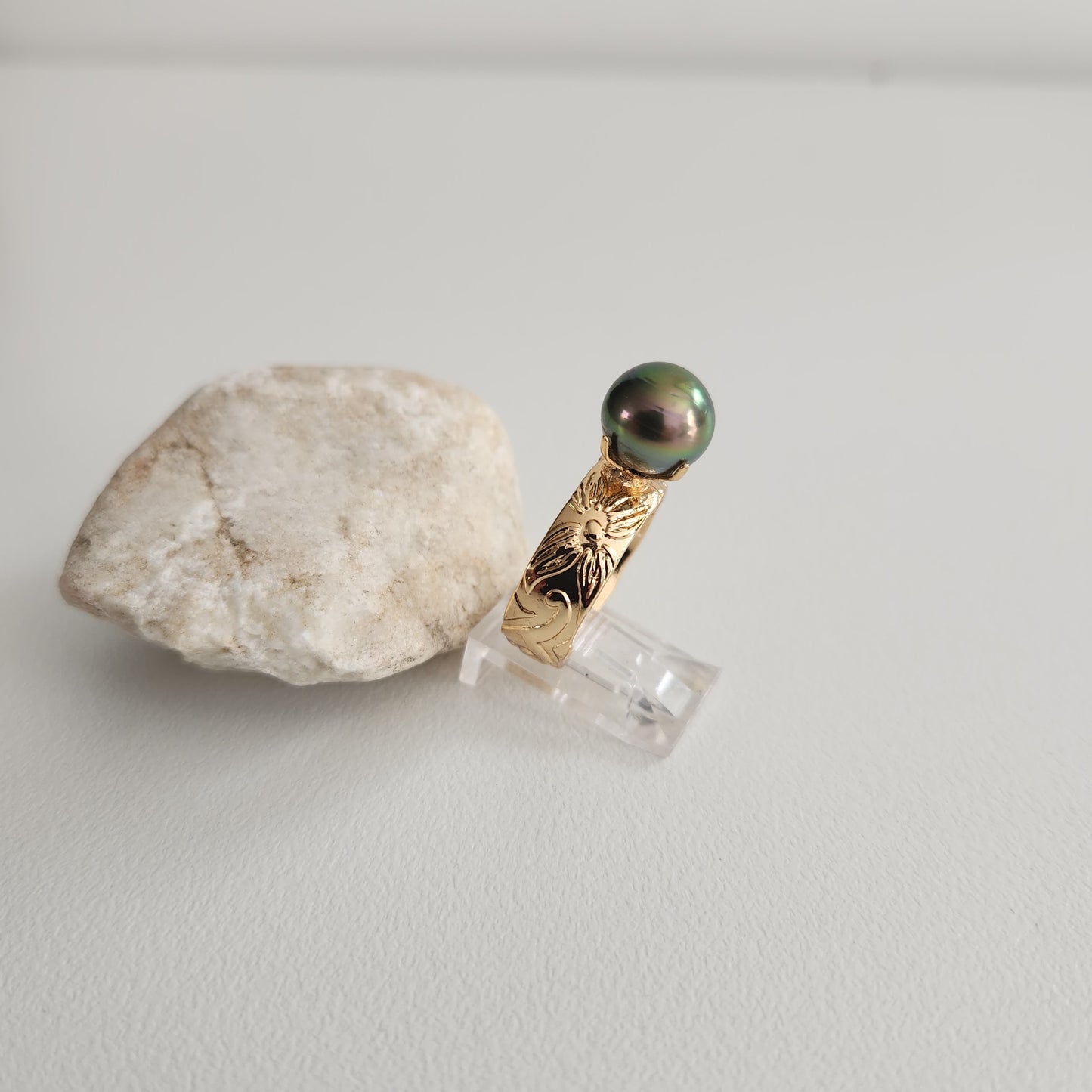 ALEIA - Authentic Tahitian Pearl Ring with 14K GOLDFILLED Floral Engrave Ring