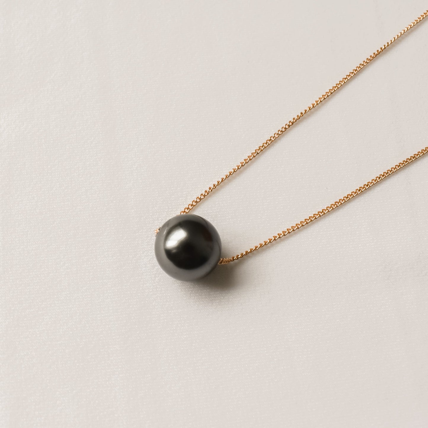 TEINA FLOATER NECKLACE - PREMIUM SHELL PEARL - MULTICOLOUR VARIETY