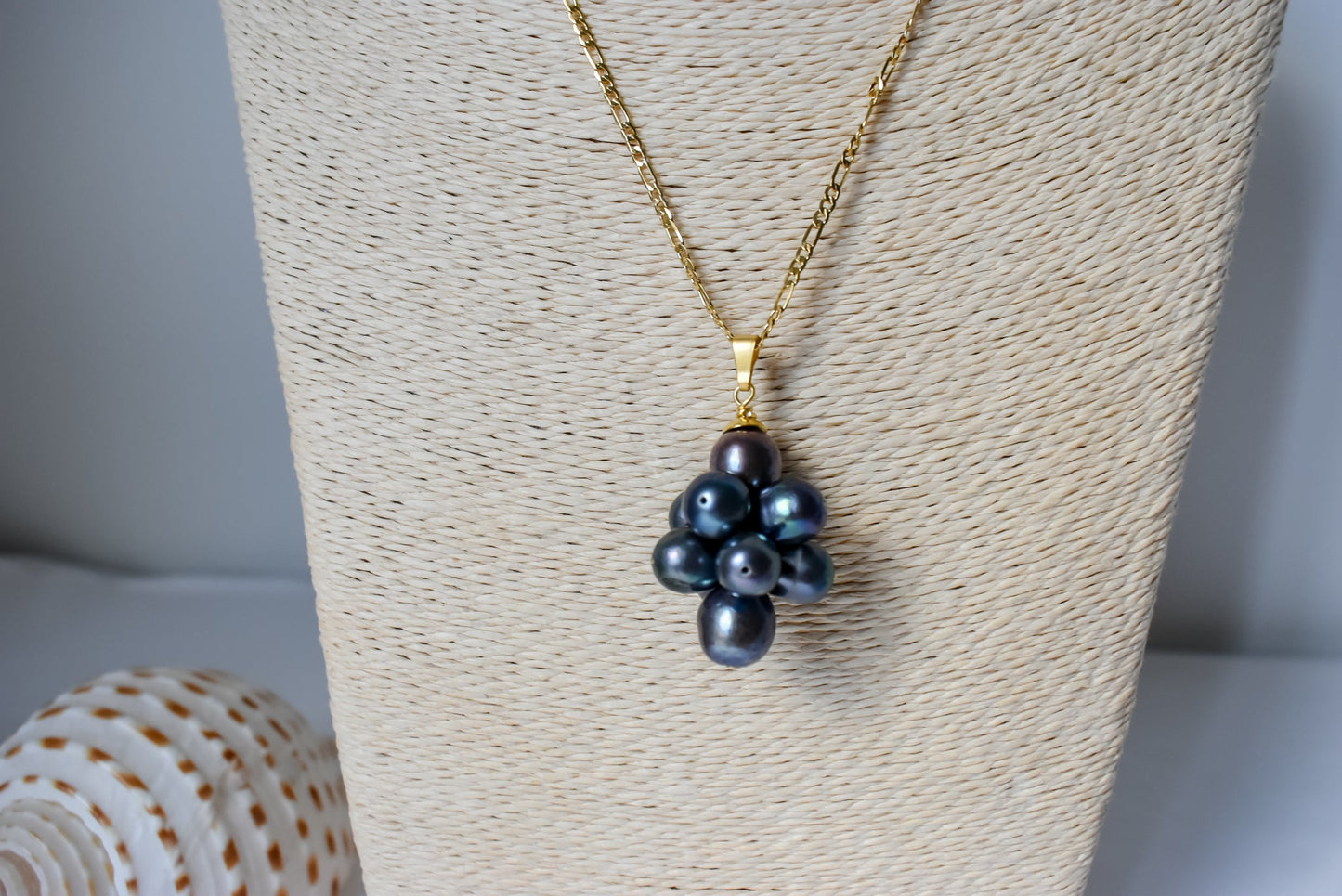 GABRIELLA NECKLACE - Grape Clustered Pearl Necklace