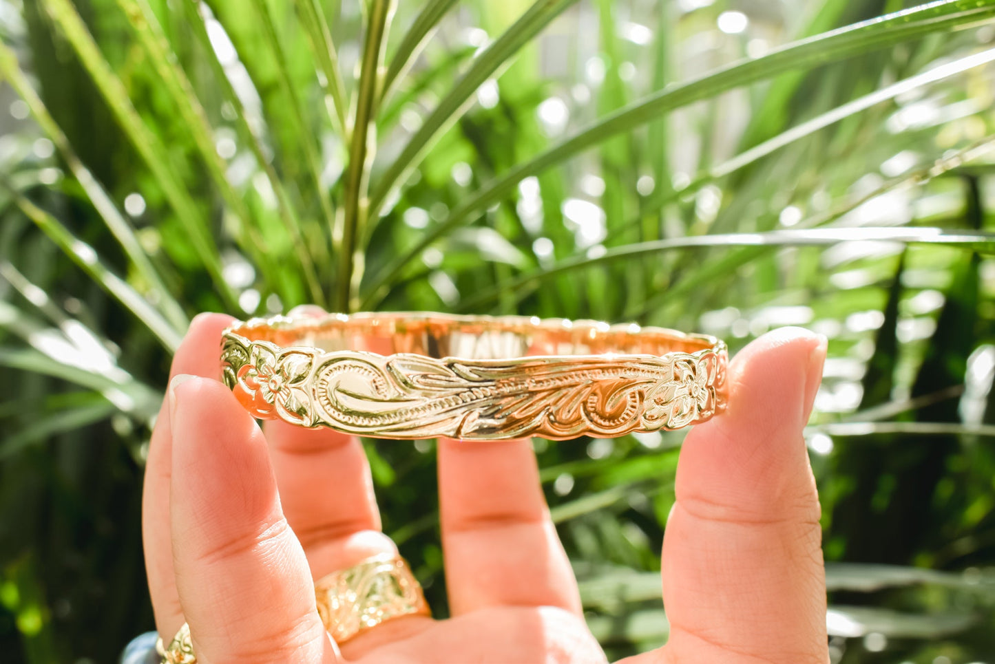 PERINA BANGLE - 925 STERLING SILVER WITH GOLD COLOUR