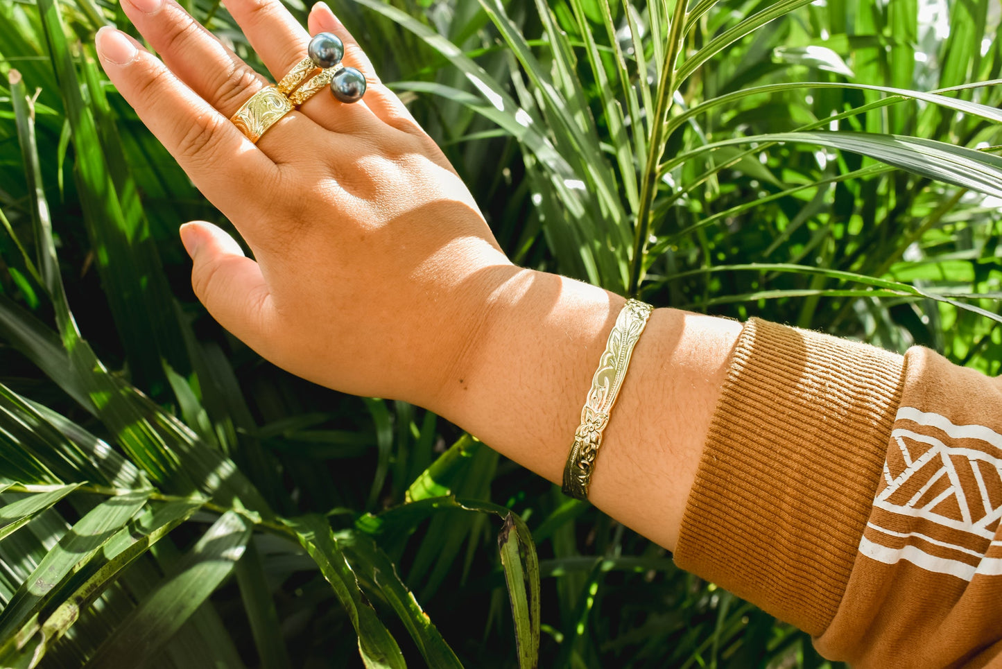 PERINA BANGLE - 925 STERLING SILVER WITH GOLD COLOUR