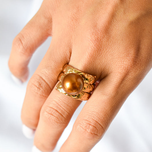 SEFINA Brown Pearl Engraved Ring