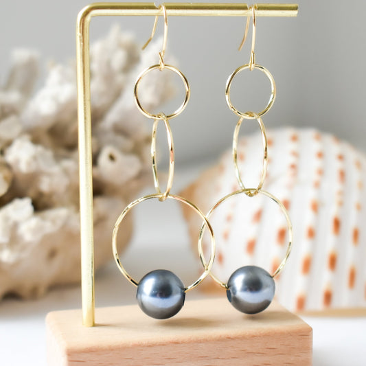 TRIPLE HOOP PEARL EARRINGS - Multicolour Variety